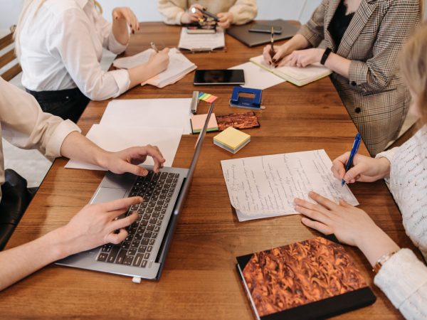 VMacademy - Diversão Eletrônica